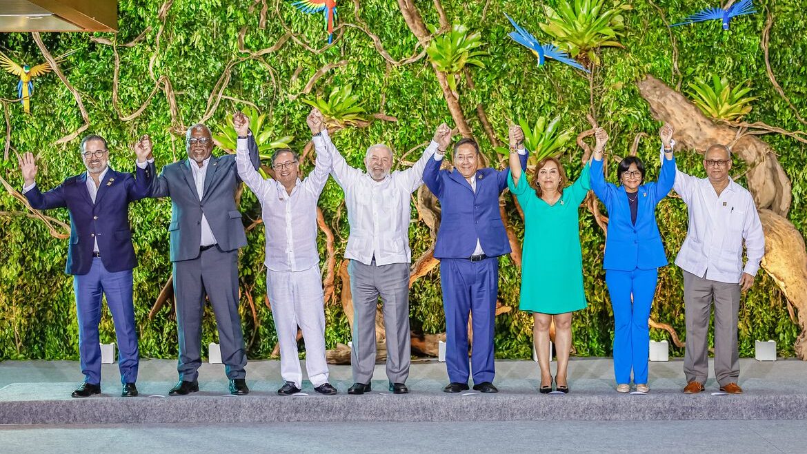 Presidentes de oito países amazônicos assinam Declaração de Belém