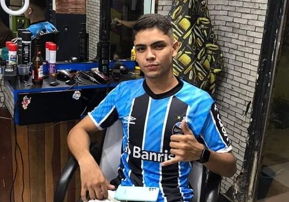 Tiroteio deixa jovem morto e três baleados em frente a boate na zona leste - News Rondônia