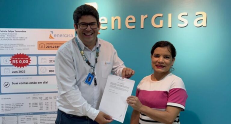 Energisa premia vencedora da promoção “Dois Anos de Conta Grátis”