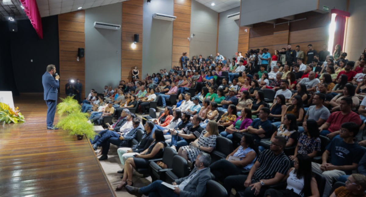 Jovens realizam sonho da graduação através de bolsas de estudos do ensino superior