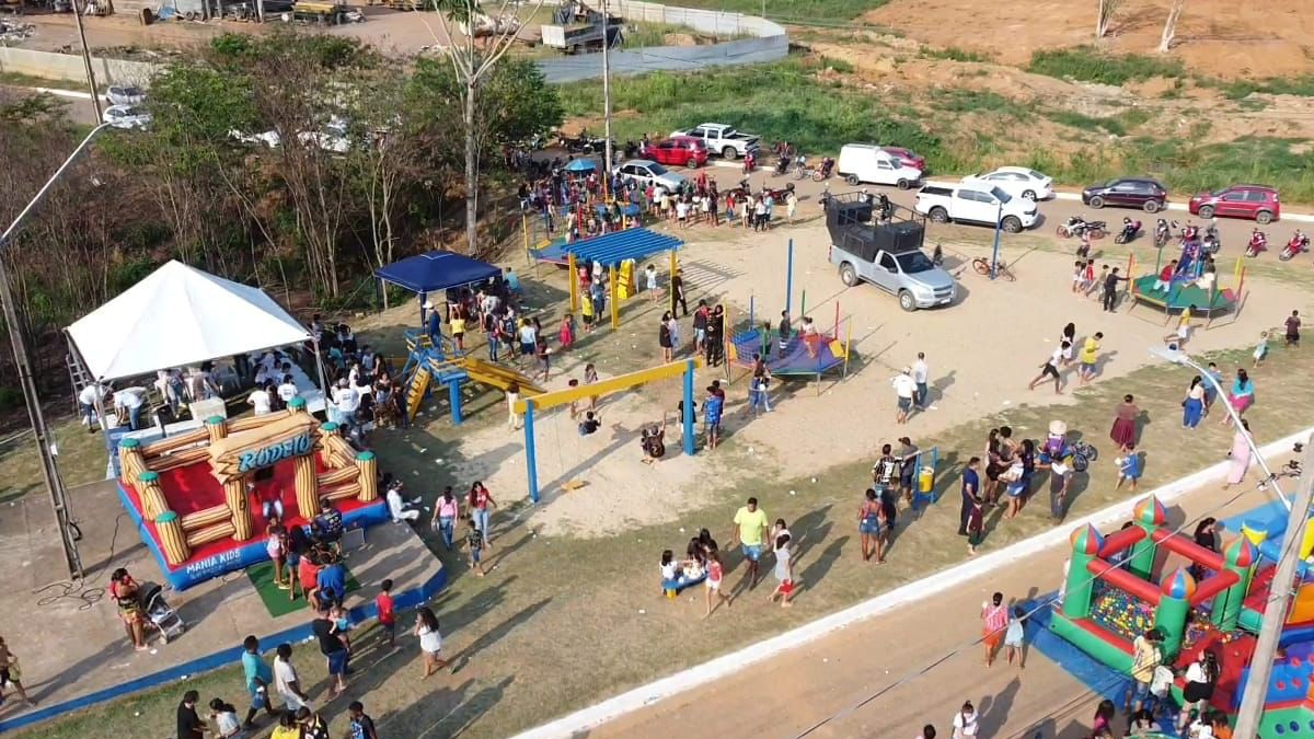 Prefeitura de Ariquemes realiza projeto "Lazer na Comunidade" na Praça do Bairro Zona Sul - News Rondônia