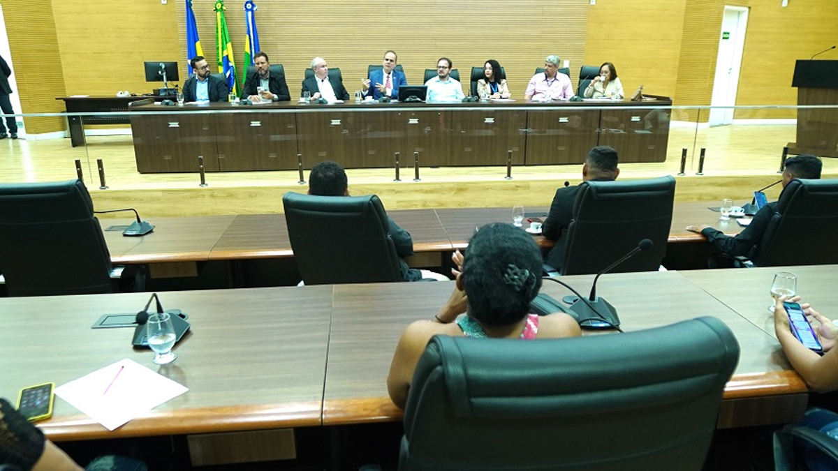 Deputado Alan Queiroz realiza audiência pública sobre o residencial Orgulho do Madeira - News Rondônia