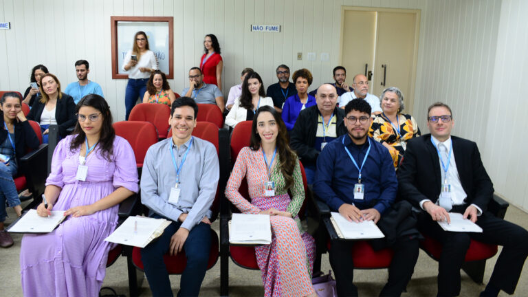 TRT-14 dá posse a nove servidores do último concurso público - News Rondônia