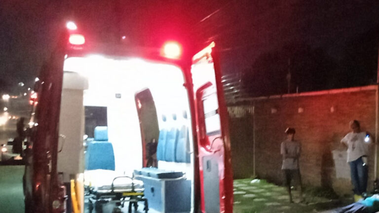 Motorista foge após atropelar idosa no centro - News Rondônia