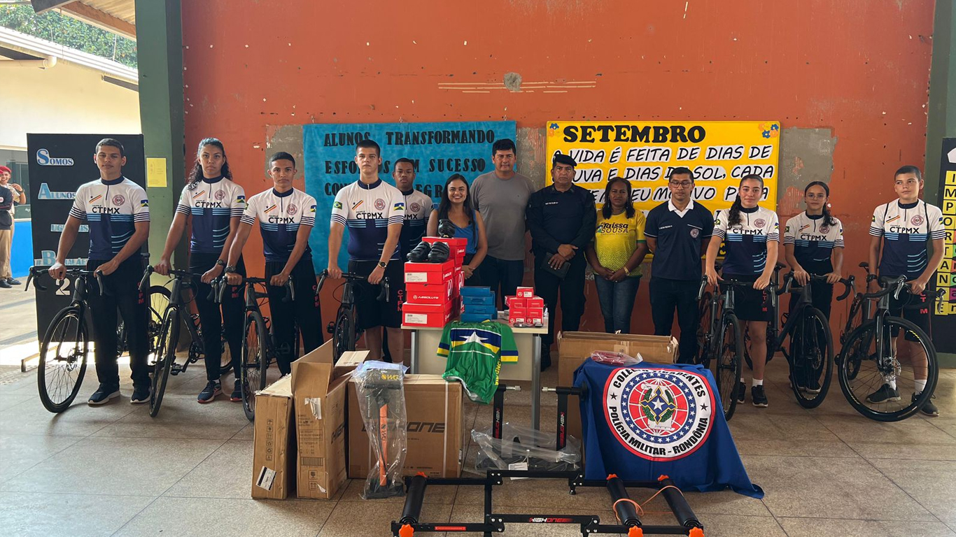Deputada Dra Taissa Sousa incentiva o ciclismo escolar com a entrega de várias bicicletas de alta performace e diversos materiais esportivos em Guajará-Mirim - News Rondônia
