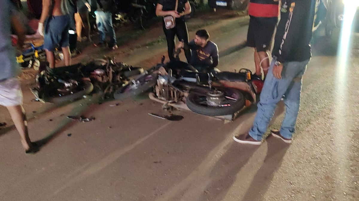 URGENTE: Batida entre três veículos deixa quatro vítimas na zona leste - News Rondônia