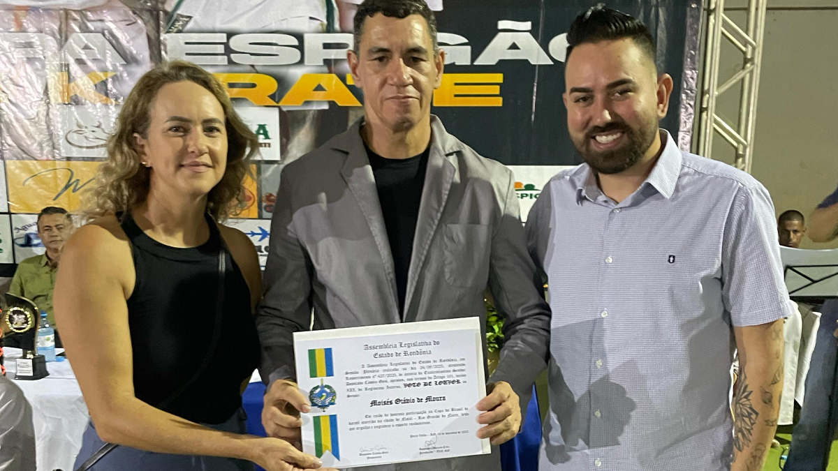 Conquista histórica no Karatê de Espigão D'Oeste recebe reconhecimento do Deputado Cássio Gois - News Rondônia