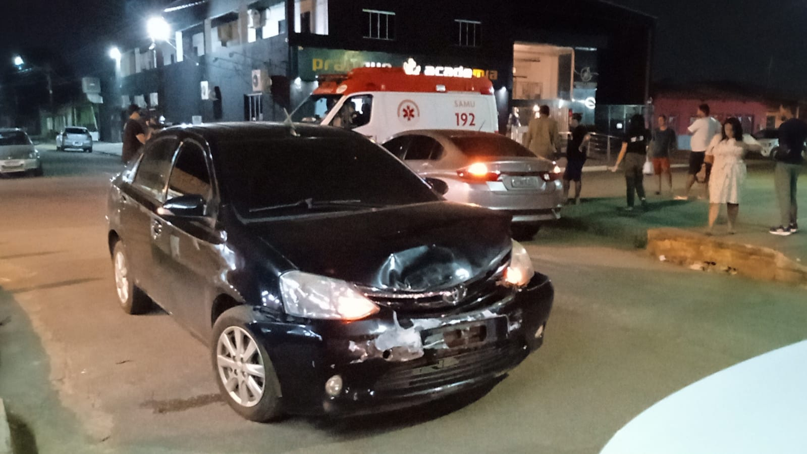 Colisão entre três veículos deixa uma vítima na zona leste - News Rondônia