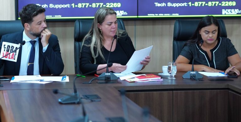 Cláudia de Jesus e deputados cobram melhorias e gestão eficiente na saúde