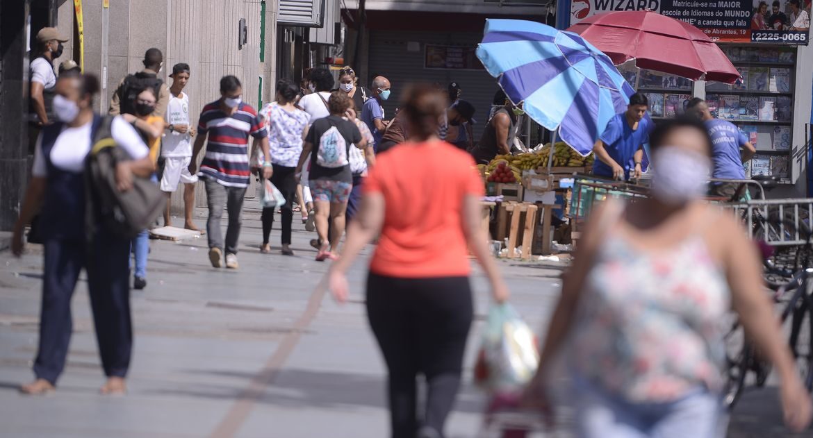 Efeitos da pandemia no número de suicídios precisam ser monitorados