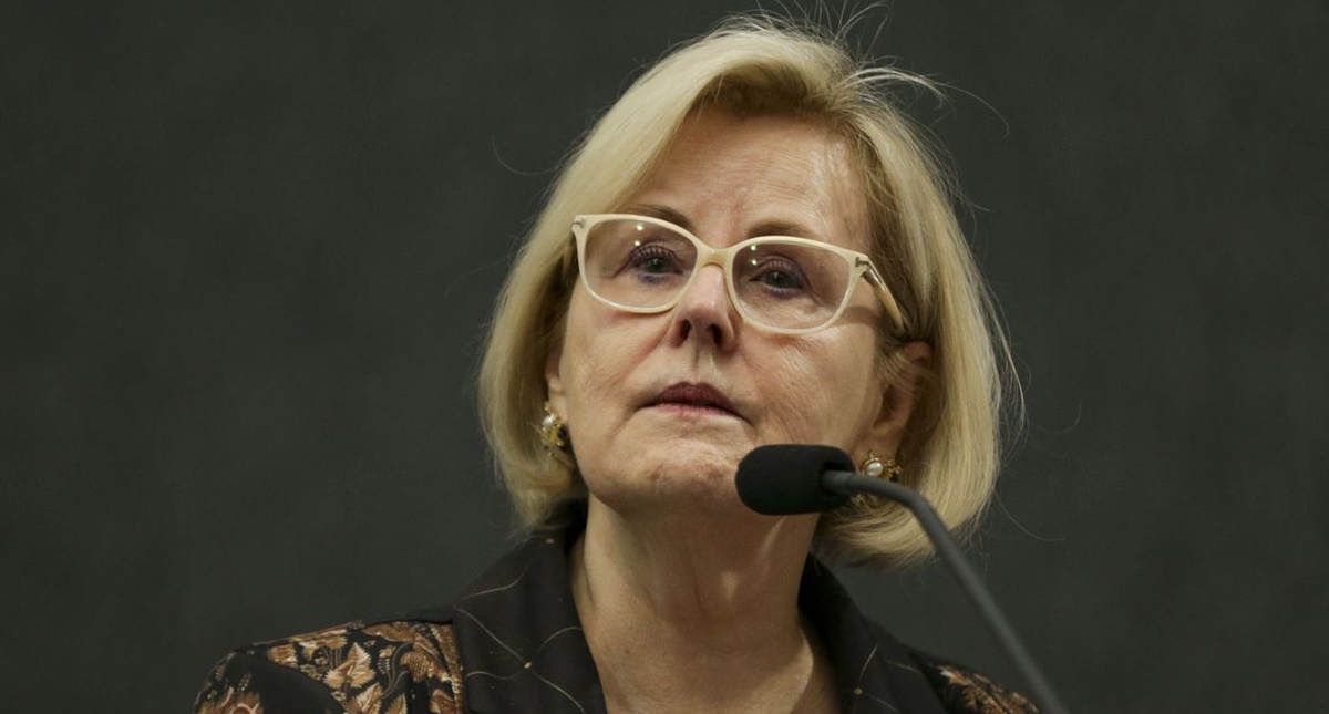 Rosa Weber vota pela descriminalização do aborto até a 12ª semana