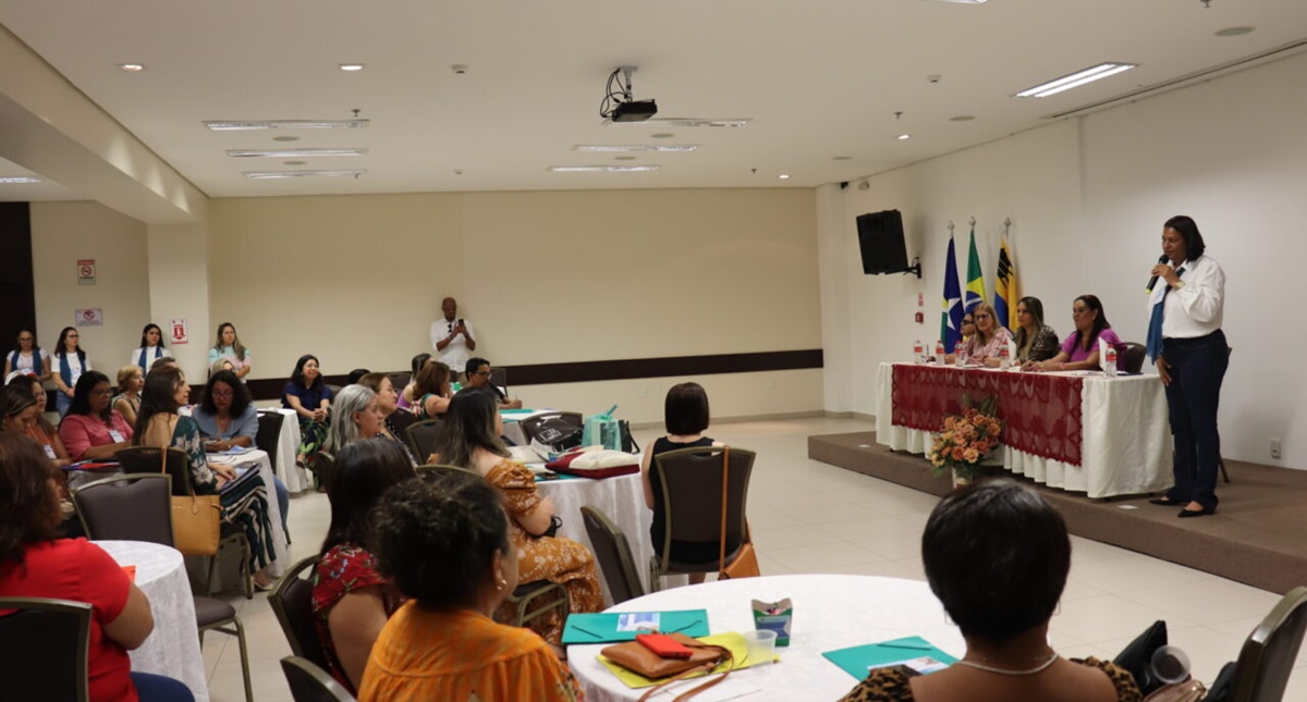 Professores da Rede Estadual participam de formação sobre técnicas de leitura e de escrita no Sistema Braille