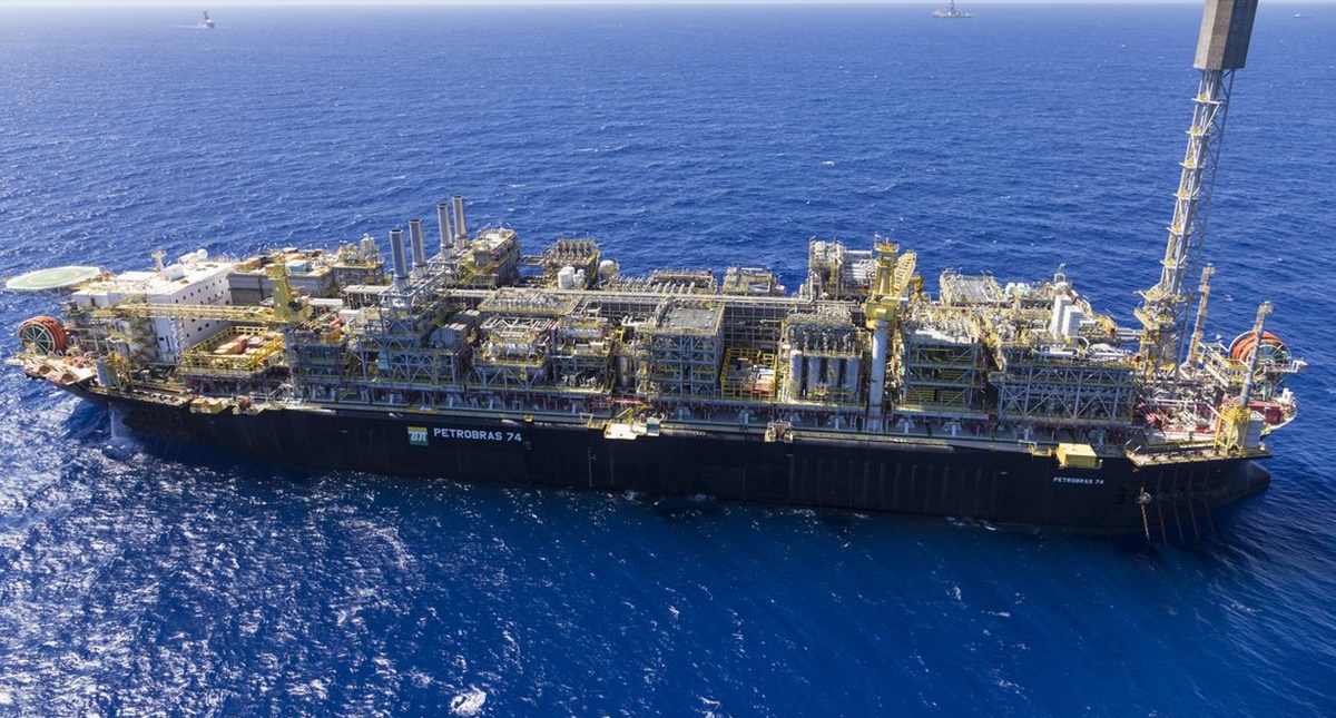 Petrobras instalará 11 novas plataformas no pré-sal até 2027