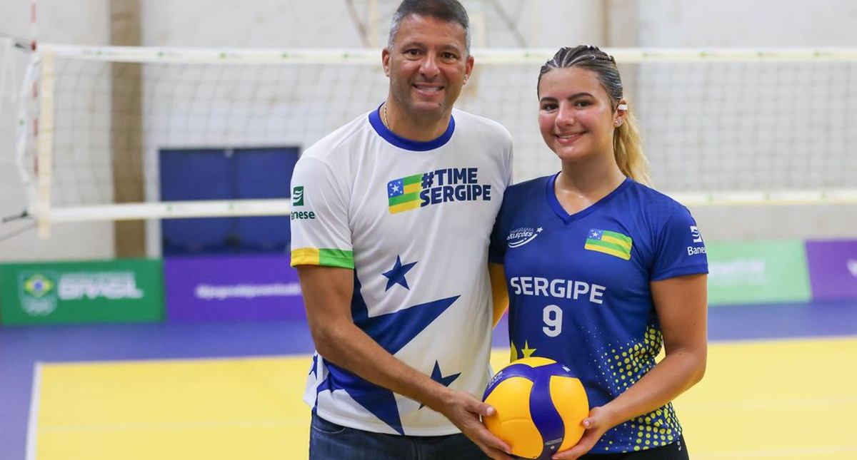 Ex-atacante da seleção prestigia filha nos Jogos da Juventude