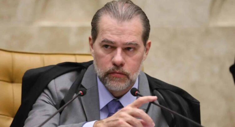 Ministro Dias Toffoli anula provas da Lava Jato, beneficiando Lula & Cia, por Júlio César Cardoso