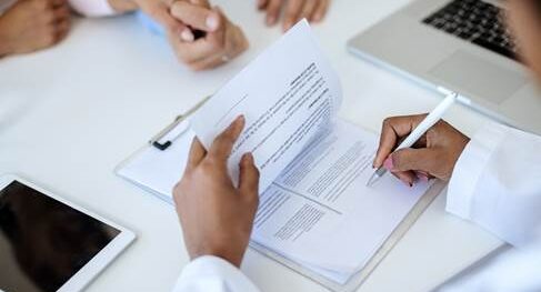 Planos de saúde passam a ser obrigados a oferecer estrutura para o atendimento domiciliar