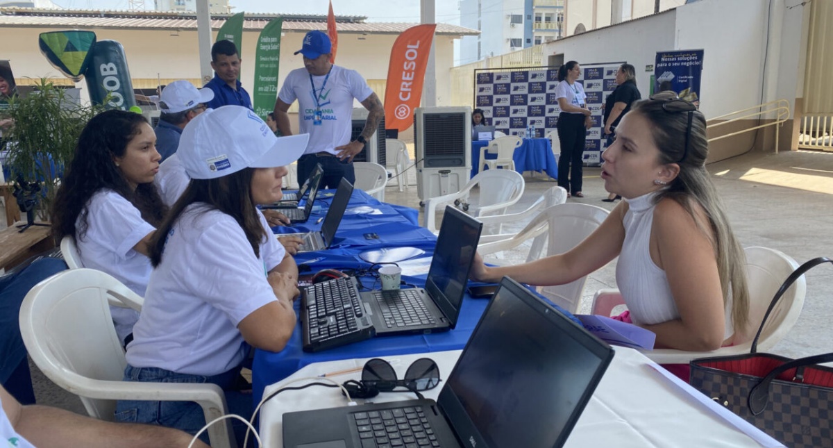“Cidadania Empresarial” realiza atendimento ao público em Cacoal
