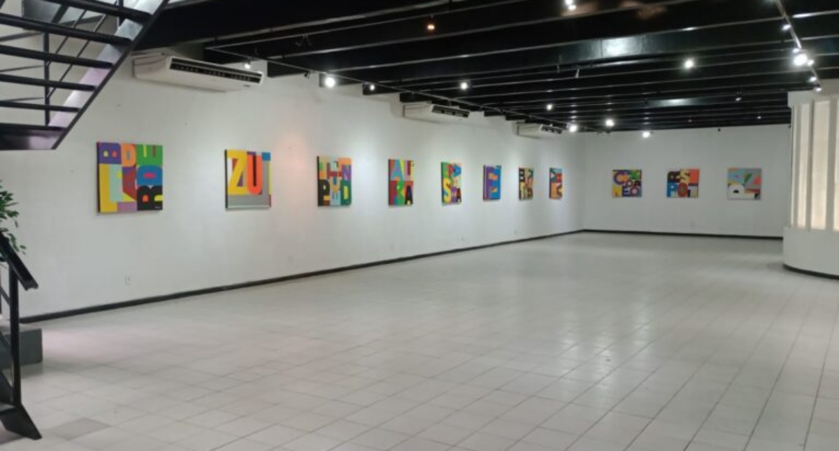 Exposição artística “Palavras e Emoções” está aberta ao público até o dia 27 de setembro na Casa da Cultura Ivan Marrocos