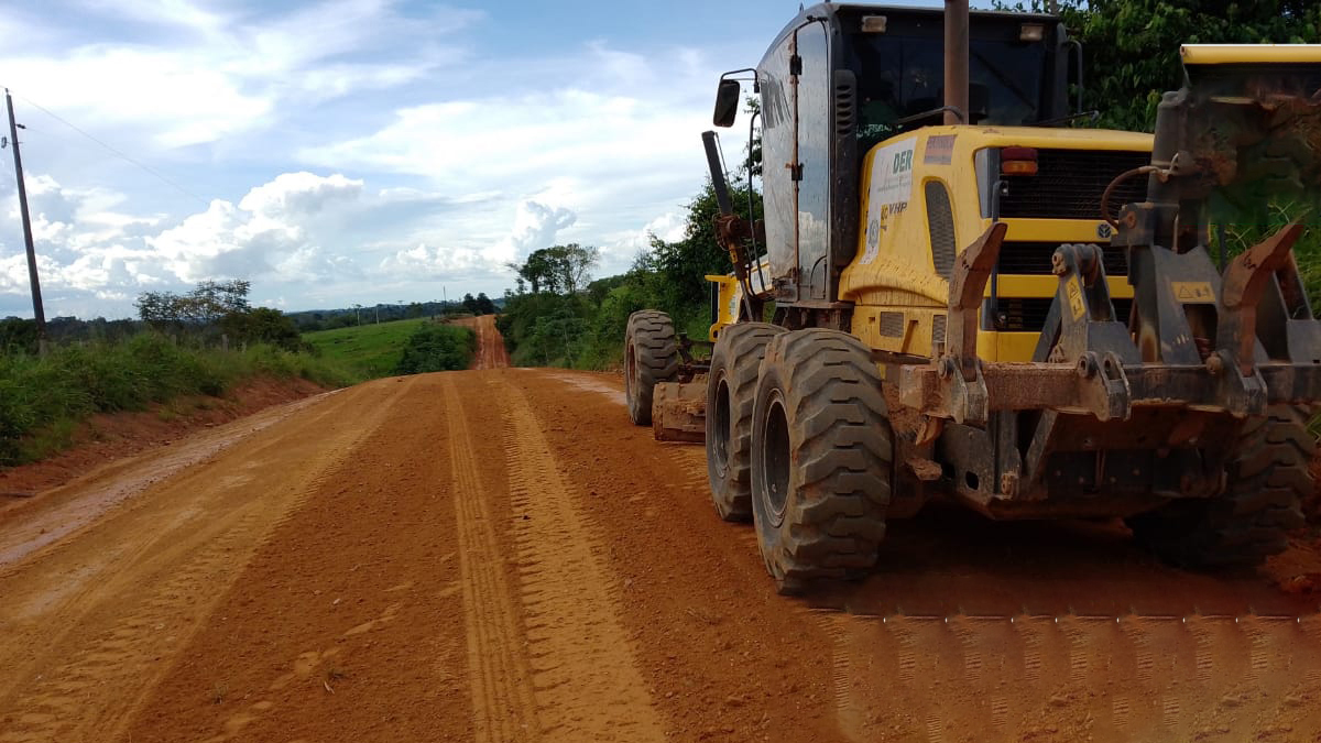 Obras de combate a erosão reforçam segurança nas estradas rurais de Nova Brasilândia do Oeste - News Rondônia