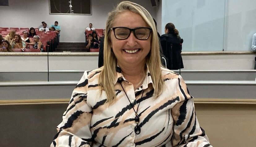 Lei da vereadora Márcia Socorristas Animais garante valorização aos cuidadores de animais domésticos