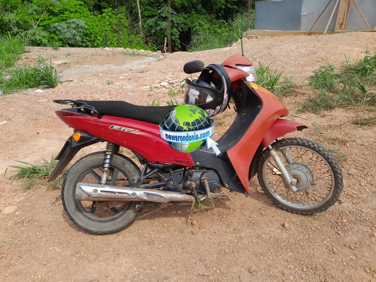 Idoso sofre queda durante zig-zag em moto e fica com grave lesão na zona leste - News Rondônia
