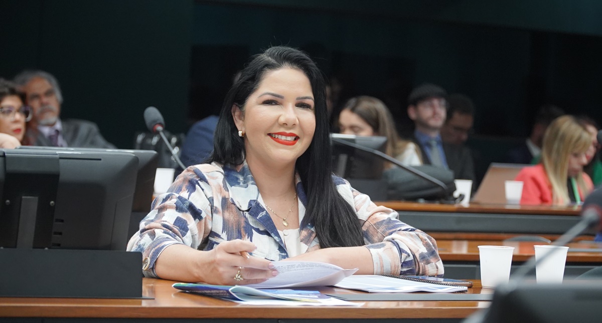 Cristiane Lopes Impulsiona Desenvolvimento em Rondônia com Investimentos de 2,8 Milhões