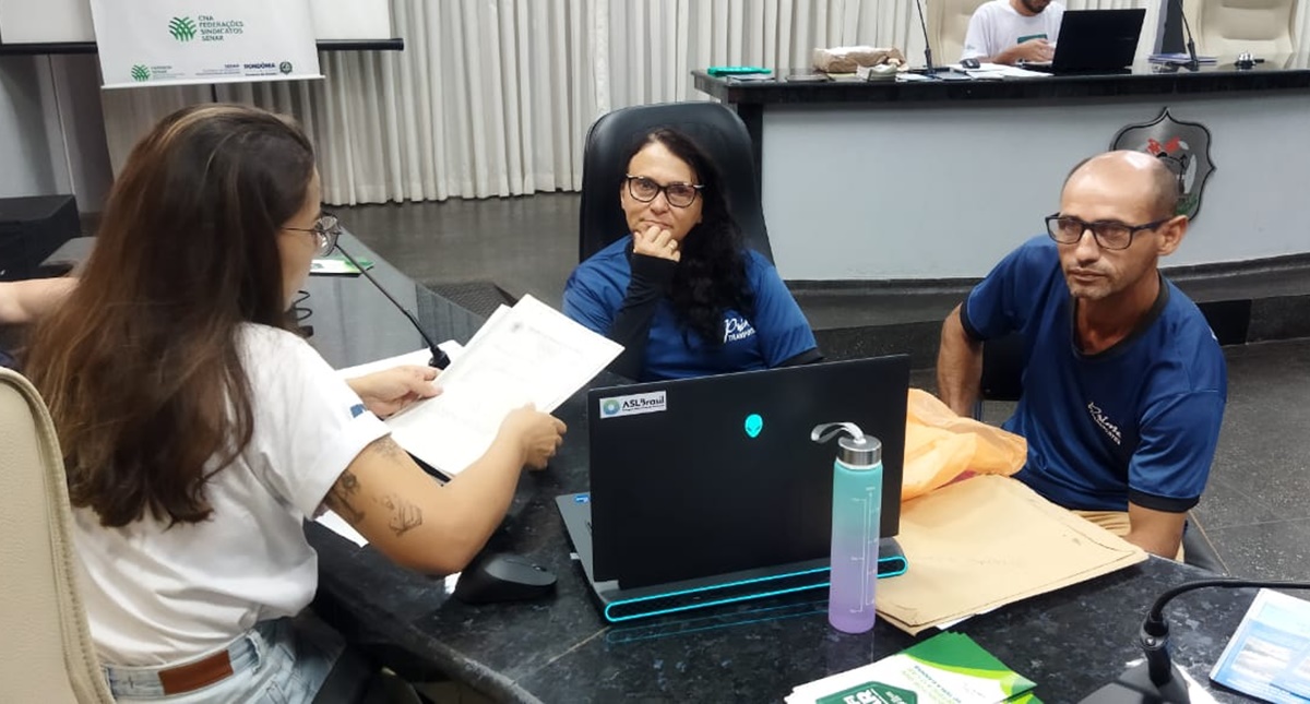 Ação itinerante atende centenas de produtores rurais de Rolim de Moura