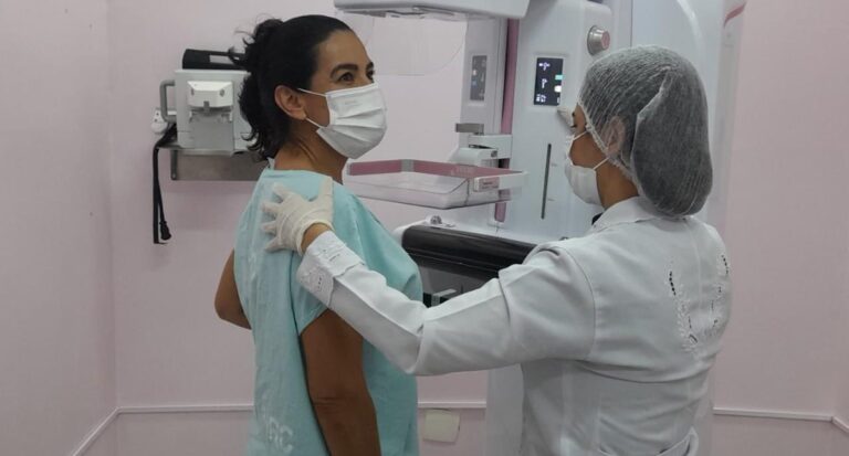 Parceria entre Governo do Estado e Hospital de Amor oferece exames de mamografia e preventivo para servidoras