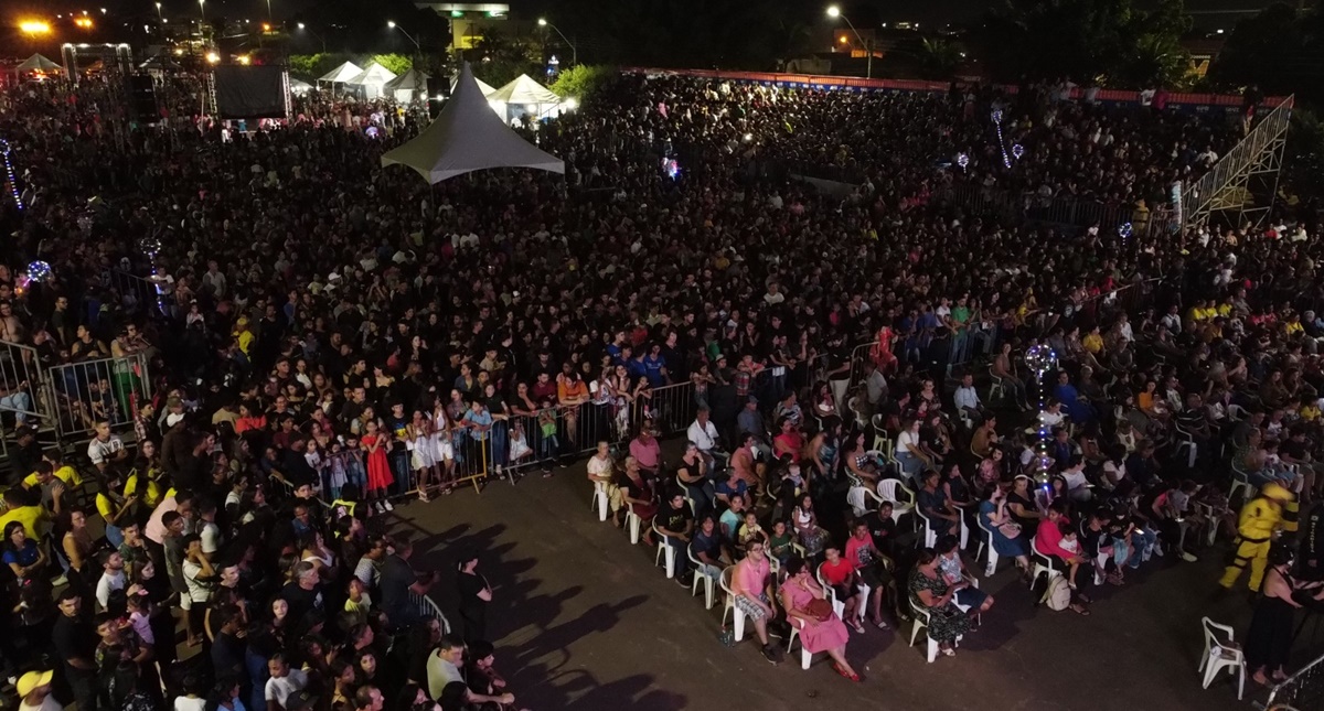 Show nacional com cantor Fernandinho marca as comemorações dos 46 anos de emancipação política de Ariquemes