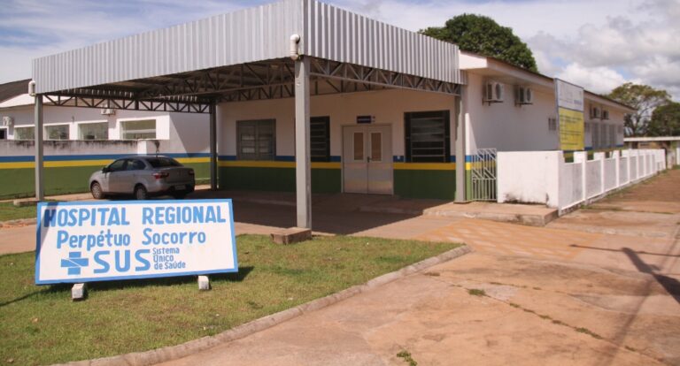 Obras ficam no meio do caminho e Rondônia sofre com incompetência crônica na gestão da Saúde