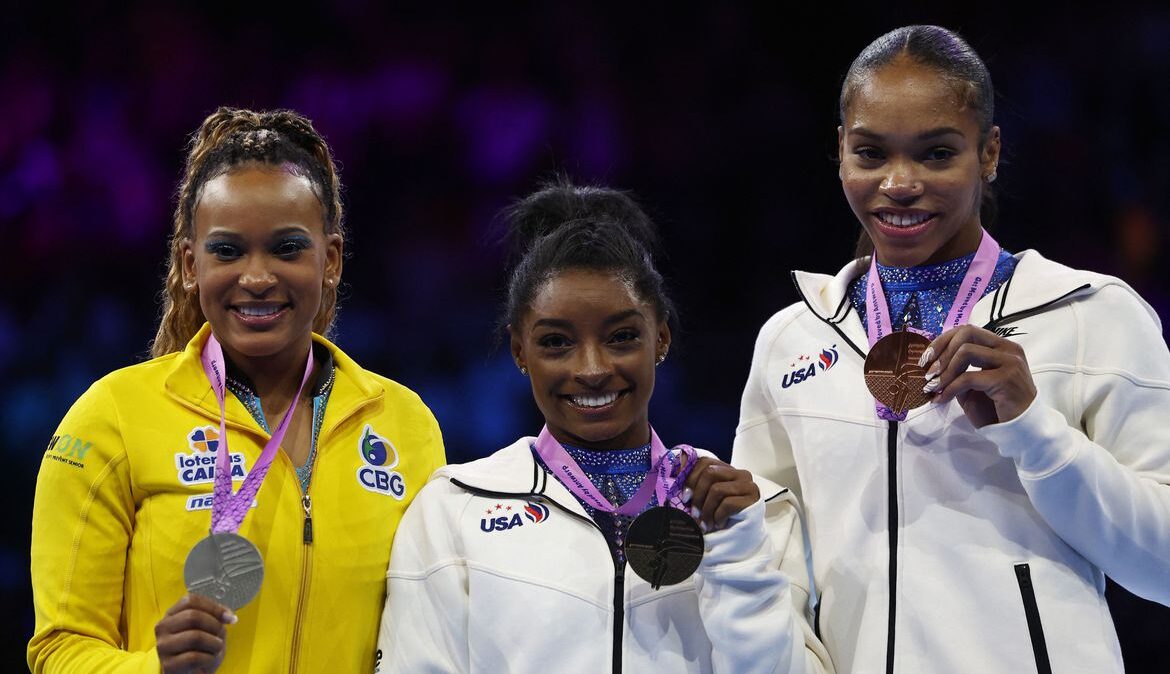 Rebeca Andrade conquista prata no Mundial de Ginástica Artística