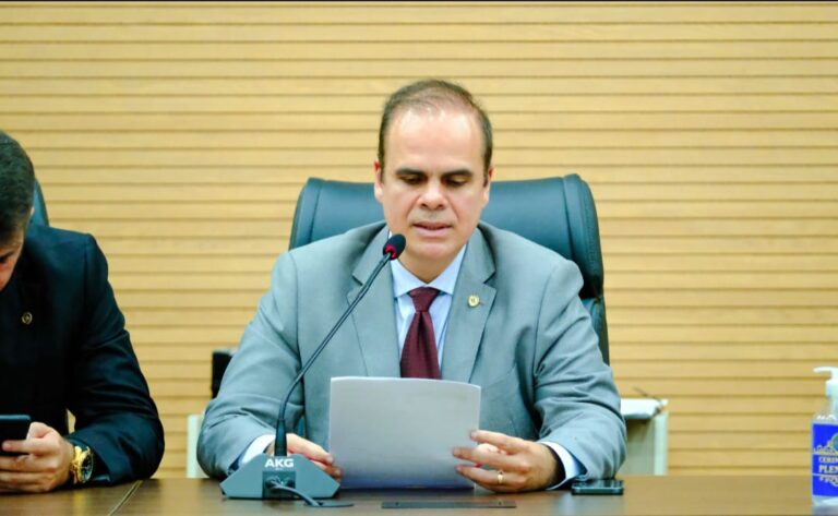 Alan Queiroz incentiva investimento nas festividades do Réveillon em escala local