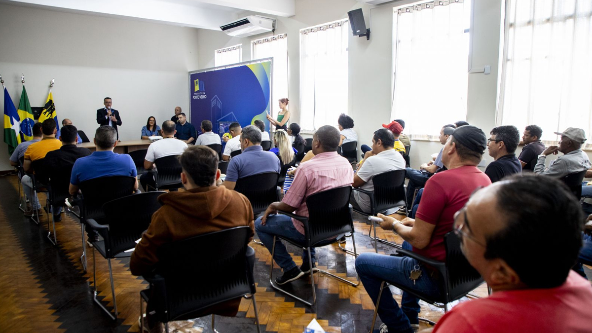 NOVEMBRO AZUL: Prefeitura realiza palestra orientando sobre prevenção do câncer de próstata - News Rondônia
