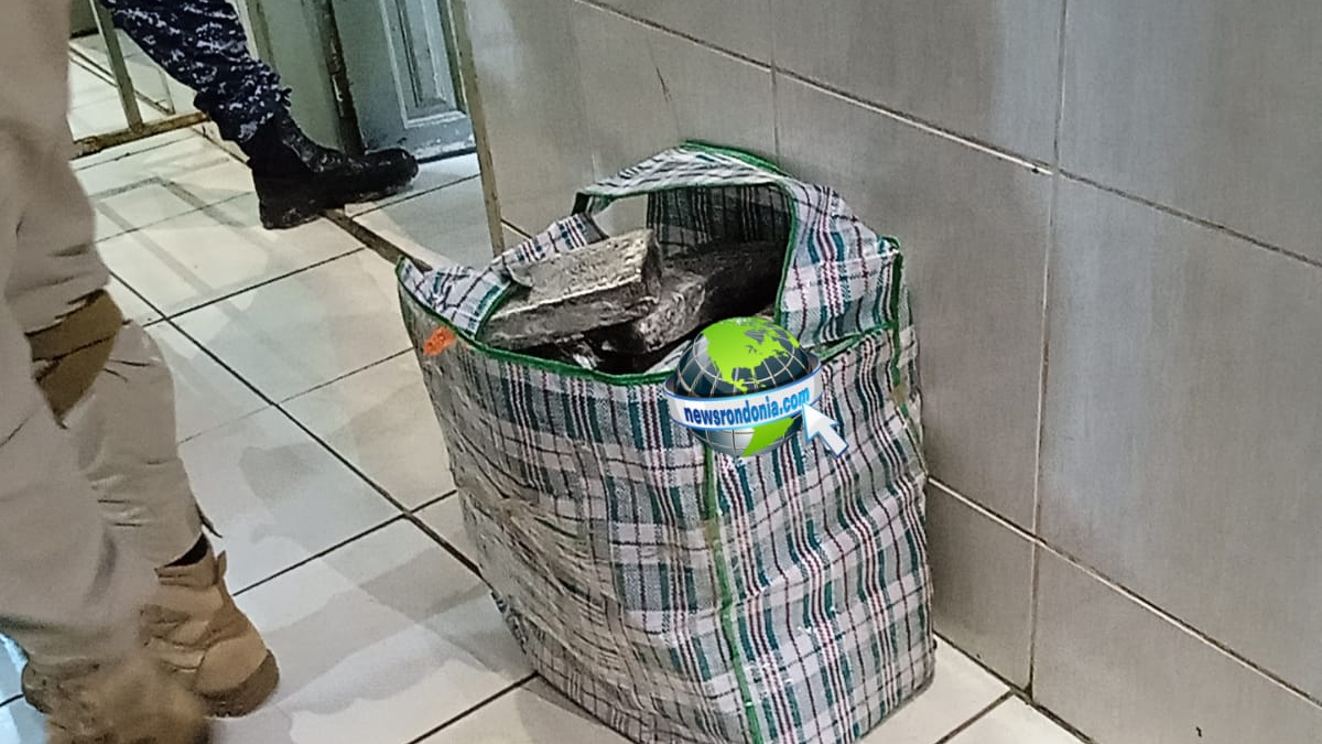 URGENTE: PRF apreende quase 57kg de drogas com casal em veículo na BR-364 - News Rondônia