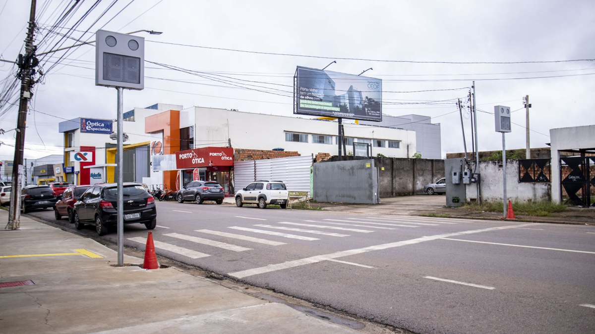 Lombada eletrônica é ativada na avenida Calama - News Rondônia
