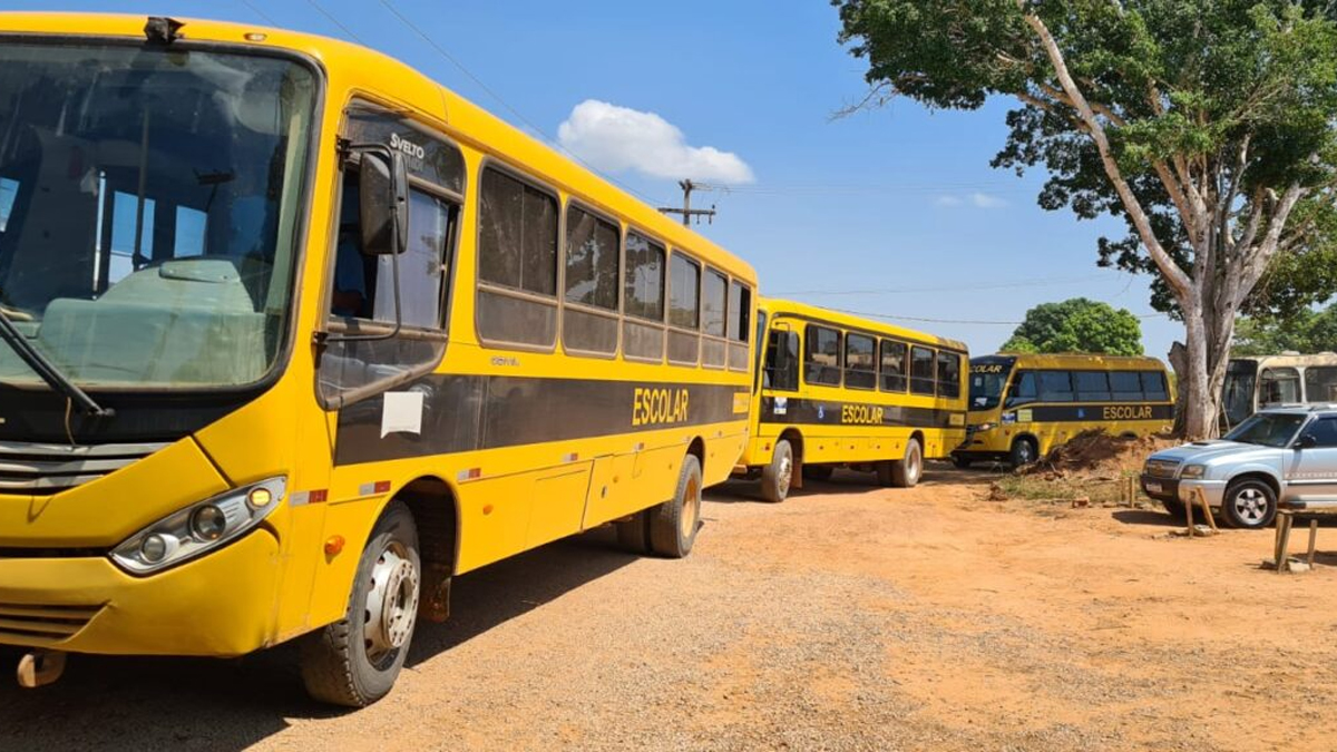 Transportes escolares são disponibilizados para o segundo dia de provas do Enem 2023, em Rondônia - News Rondônia