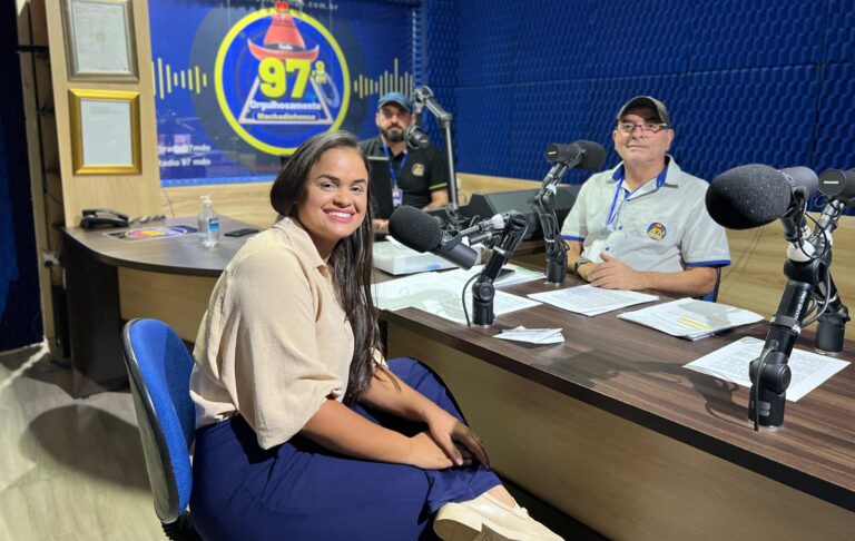 Deputada Dra. Taissa Sousa concede entrevista à Rádio em Machadinho D’Oeste e faz balanço de mandato