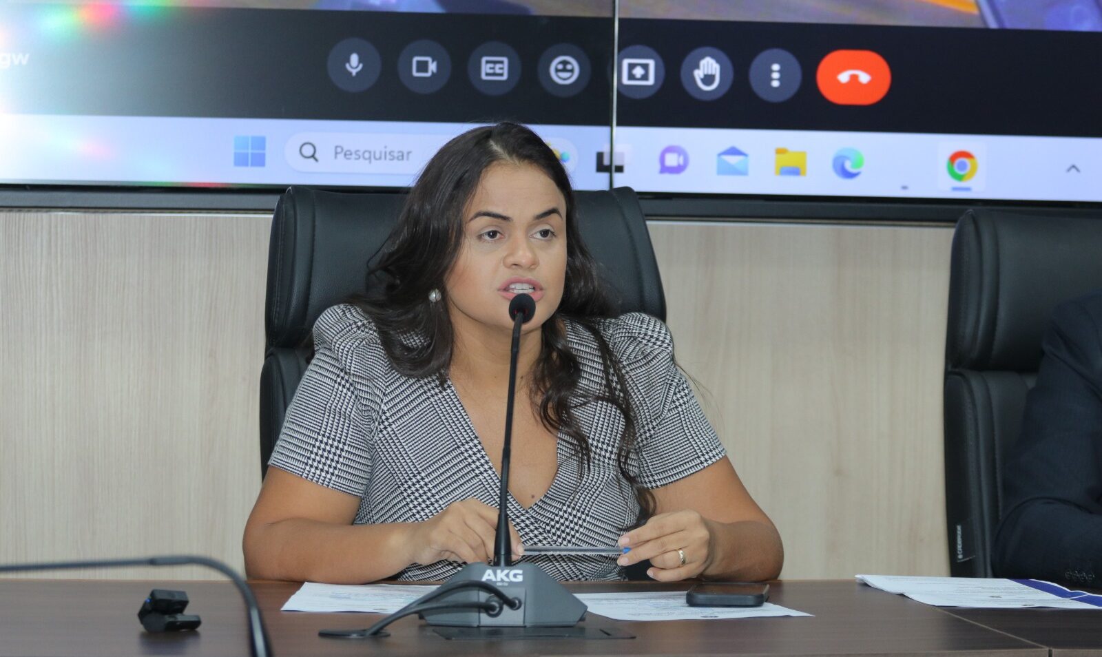 Deputada Dra. Taissa Sousa aborda em Comissão caso de maus-tratos a criança acorrentada dentro de casa em Porto Velho
