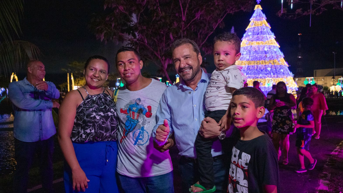 NATAL PORTO LUZ: Prefeito Hildon Chaves comanda abertura oficial das festividades natalinas 2023 - News Rondônia