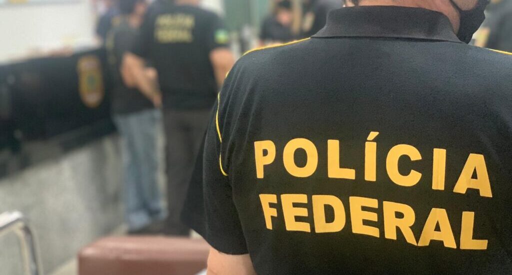 MP deflagra Operação J'Adoube