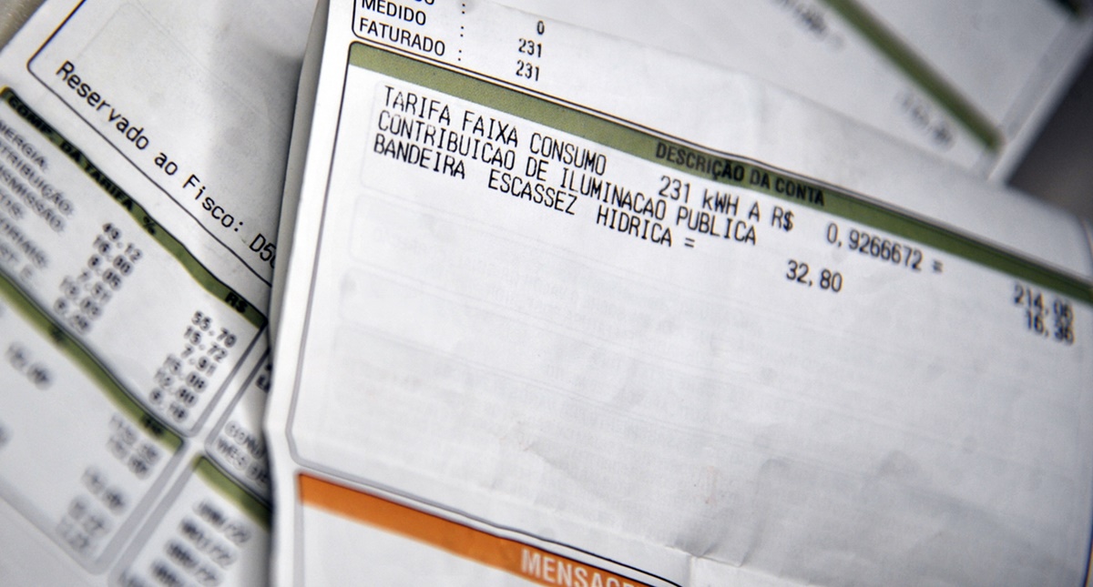 Distribuidoras de energia pedem isenção de tributos para mais pobres