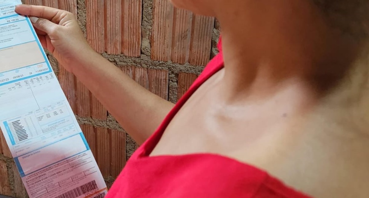 Saiba como fazer um consumo consciente de Energia durante períodos de calor intenso