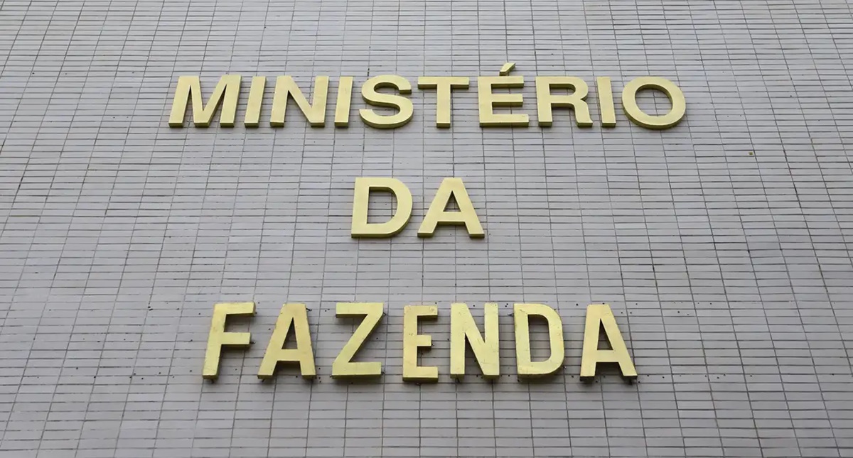 Governo bloqueia mais R$ 1,1 bilhão do Orçamento