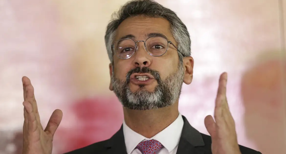Lula vai atuar para barrar reajuste de energia elétrica no Amapá