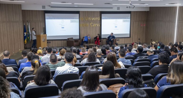 Semfaz e Conselho Regional de Contabilidade promovem treinamento sobre novo sistema tributário