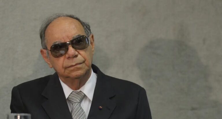 STJ rejeita recurso para restabelecer condenação de Ustra