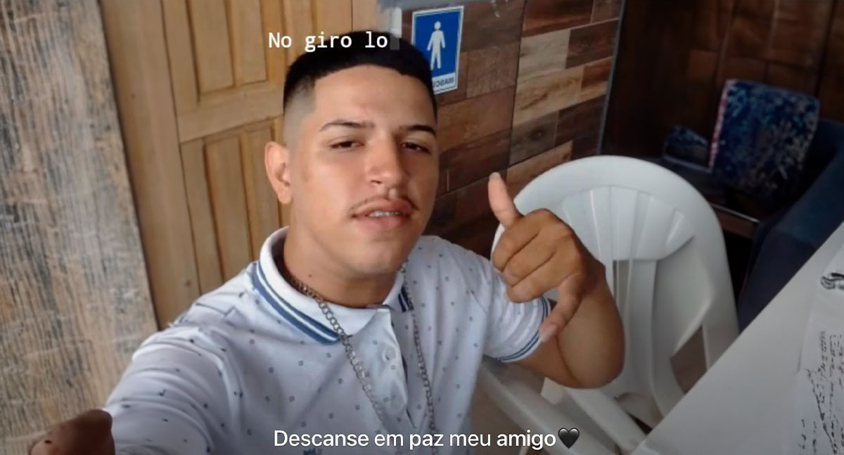 Motoboy que bateu em carro parado morre no hospital - News Rondônia