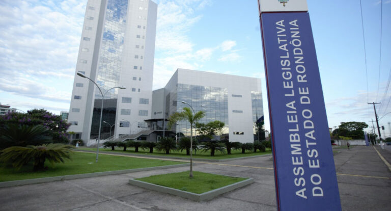 Lei com Plano de Aposentadoria Incentivada na ALE-RO é publicada no Diário Oficial - News Rondônia