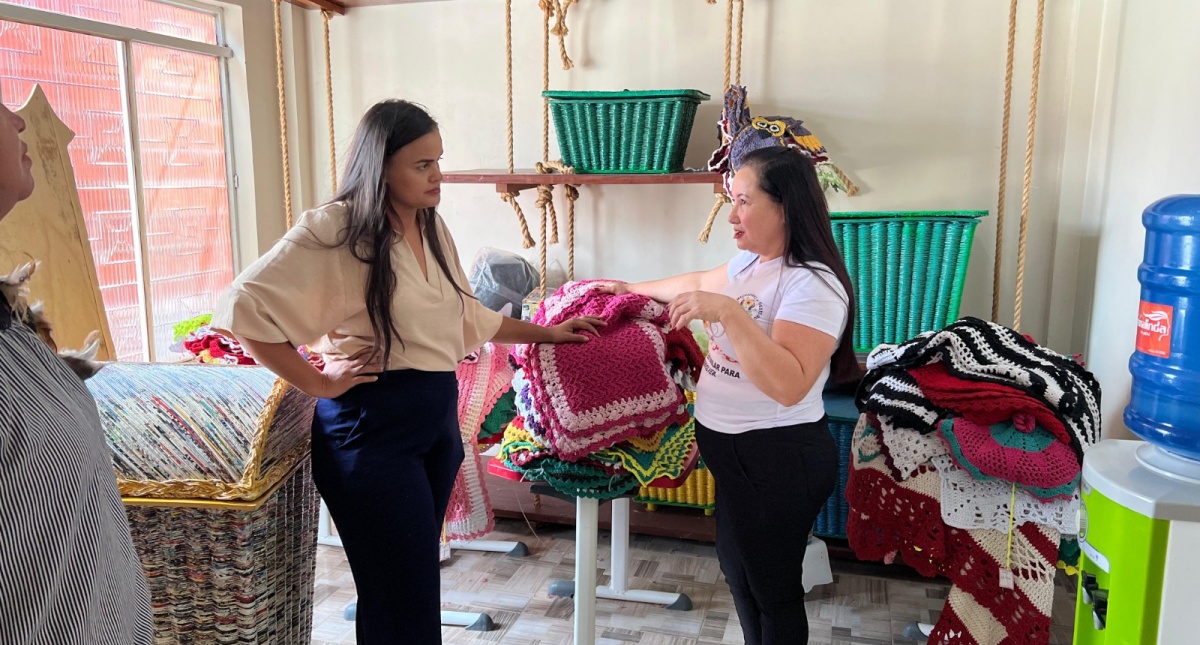 Deputada Estadual Dra. Taissa conhece a Oficina de Aprendizagem na APAE de Machadinho D’Oeste - News Rondônia