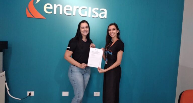 Moradora de Espigão do Oeste ganha "Dois Anos de Conta Grátis" de energia - News Rondônia